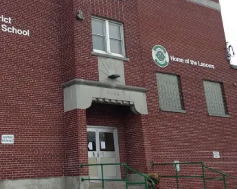 Elmira District Secondary School front entrance